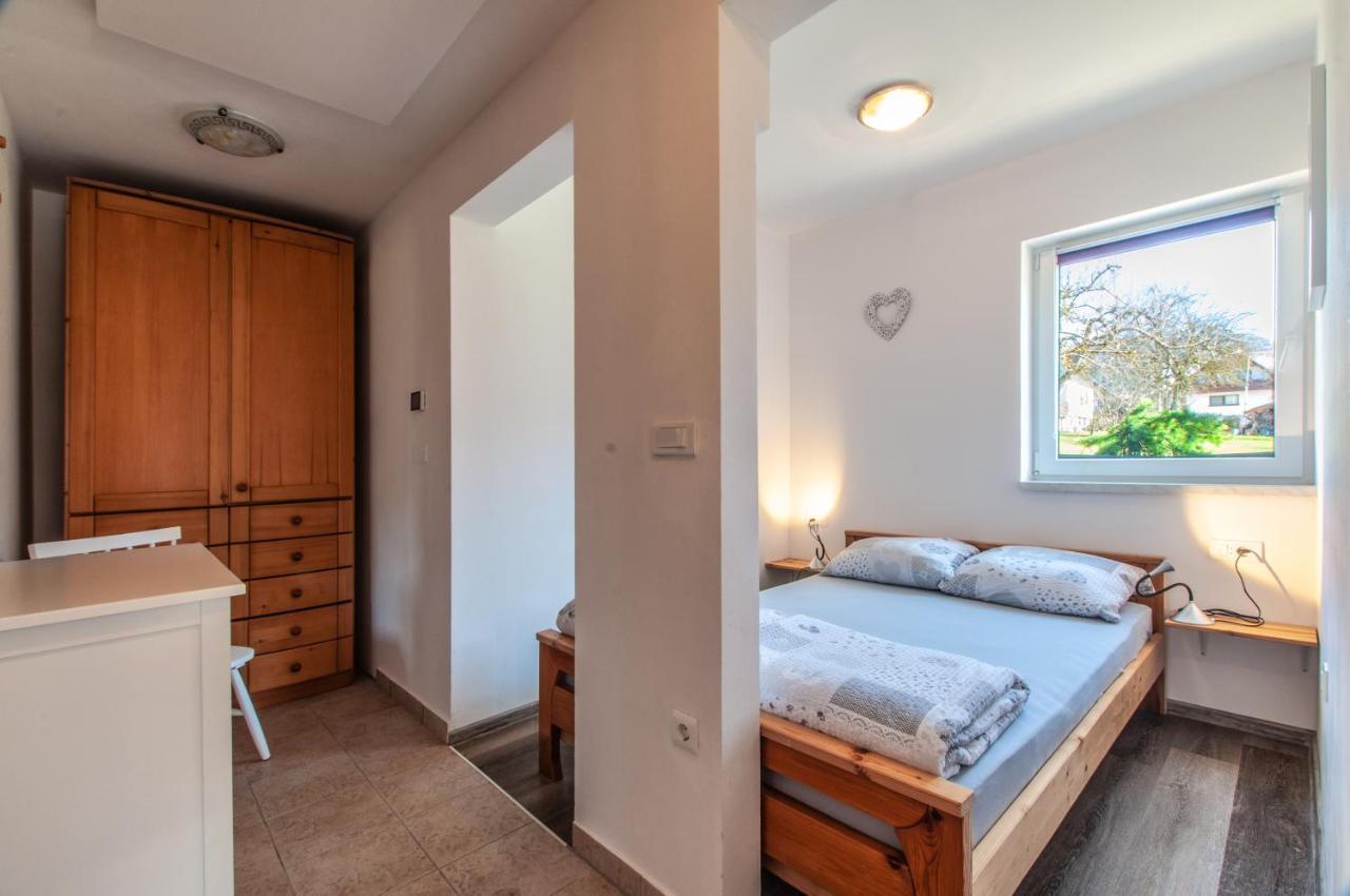 Apartments Julia بوينج المظهر الخارجي الصورة