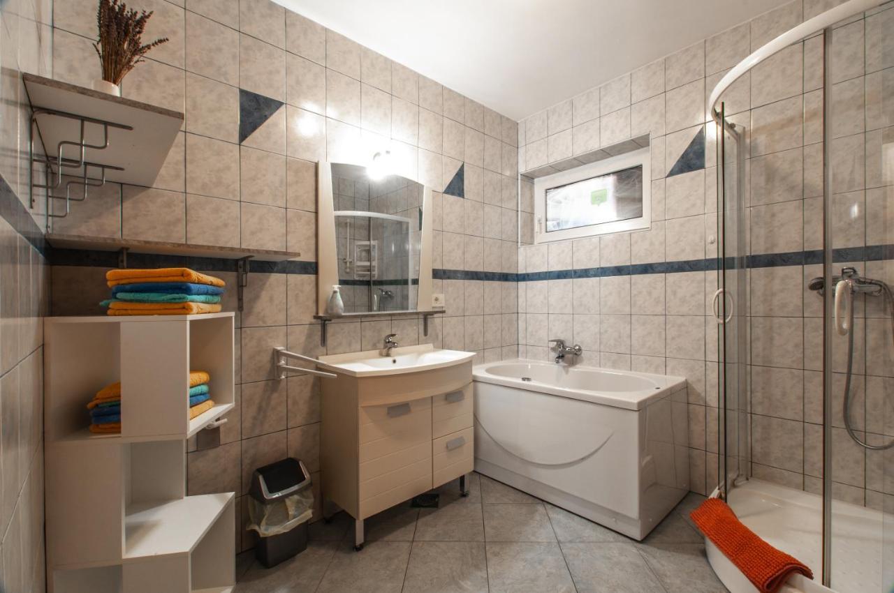 Apartments Julia بوينج المظهر الخارجي الصورة