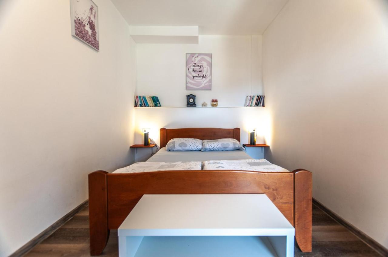 Apartments Julia بوينج المظهر الخارجي الصورة