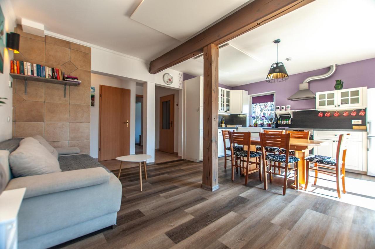 Apartments Julia بوينج المظهر الخارجي الصورة